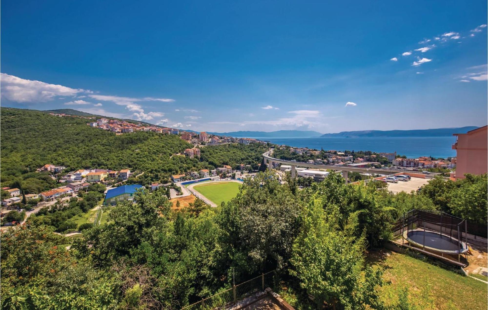 Gorgeous Apartment In Crikvenica With Kitchen エクステリア 写真