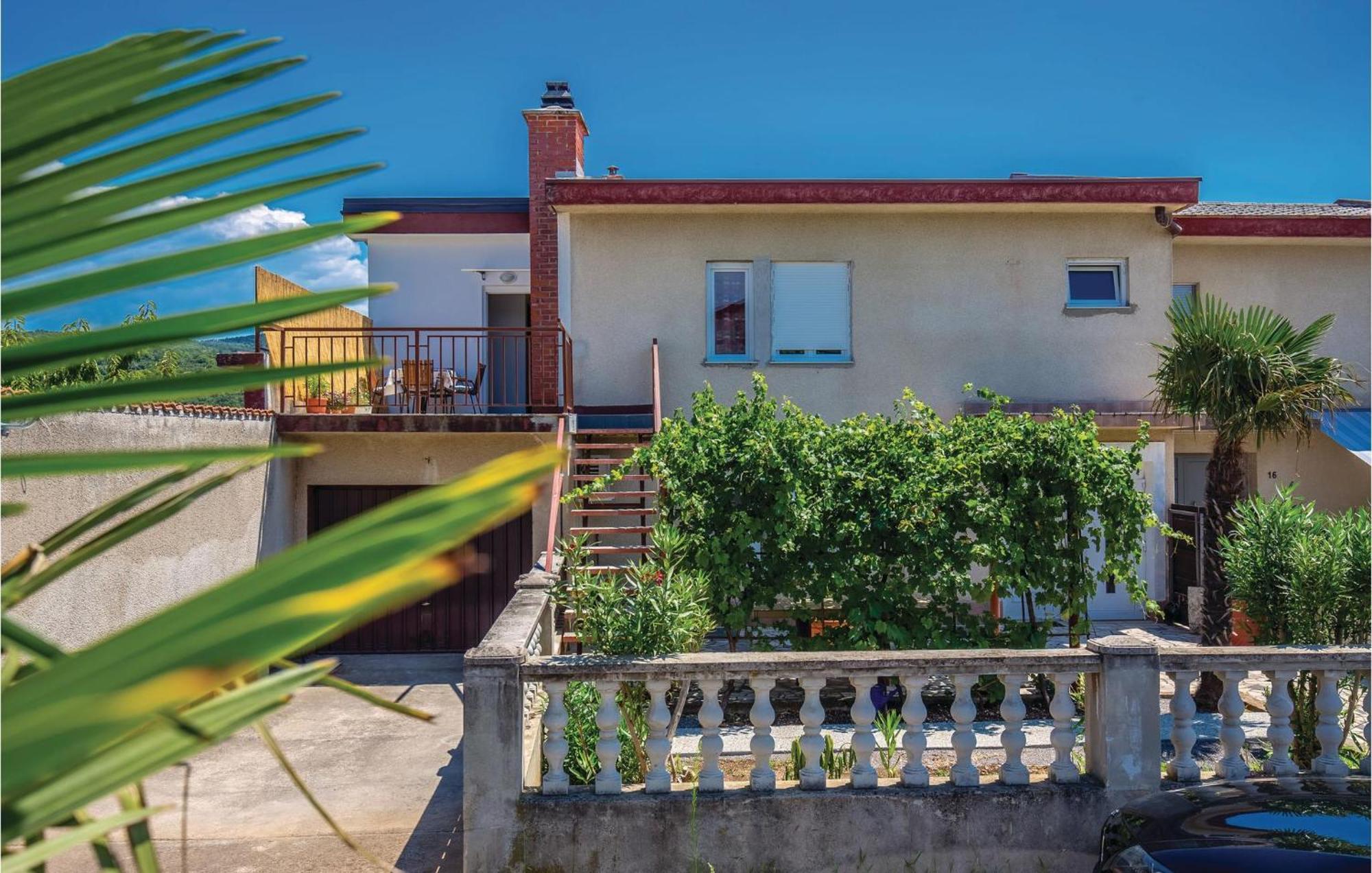Gorgeous Apartment In Crikvenica With Kitchen エクステリア 写真